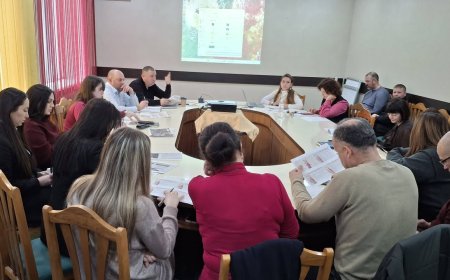 ✅️Astăzi, colaboratorii Preturii sectorului Rîșcani au dedicat timpul instruirii interne cu accent pe aplicarea uniformă...