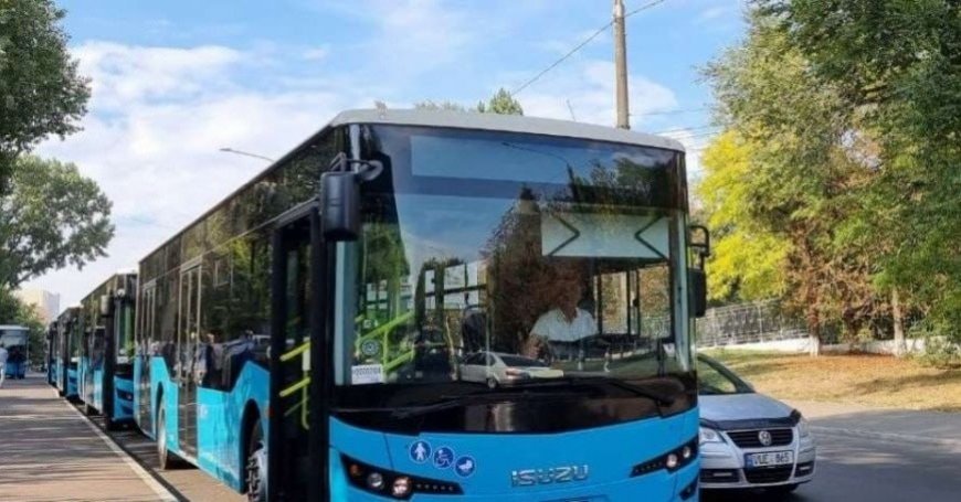 Primăria Chișinău informează că, în zilele de 19 și 20 aprilie, transportul gratuit spre cimitirul „Sfântul Lazăr” va...