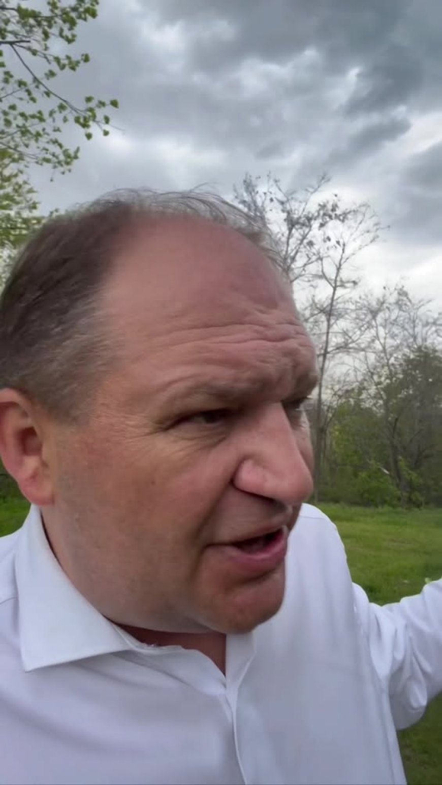 Primarul General, Ion Ceban, atenționează:  „Vânt puternic, iar în nordul țării deja sunt pagube. Rugăm toți cetățenii,...