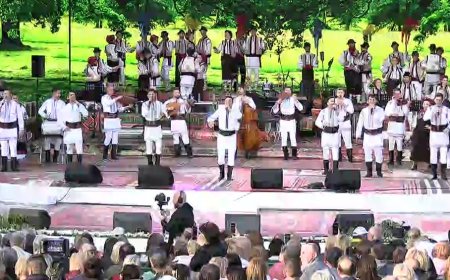 Deschiderea stagiunii 2026 la Teatrul Verde din Parcul „Valea Morilor” *** Informează-te din prima sursă