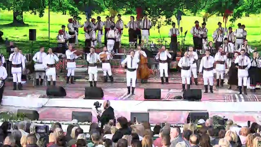 Deschiderea stagiunii 2026 la Teatrul Verde din Parcul „Valea Morilor” *** Informează-te din prima sursă