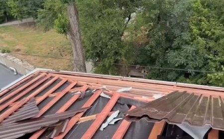 Lucrările de modernizare și reabilitare a fondului locativ din capitală continuă