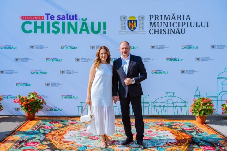 Primarul General, Ion Ceban, a salutat oaspeții și personalitățile prezente la recepția oficială, dedicată celor 590 de...