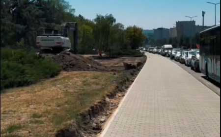 ????Lucrările de reabilitare a străzii Calea Orheiului continuă. Primarul General, Ion Ceban, subliniază că artera este un...