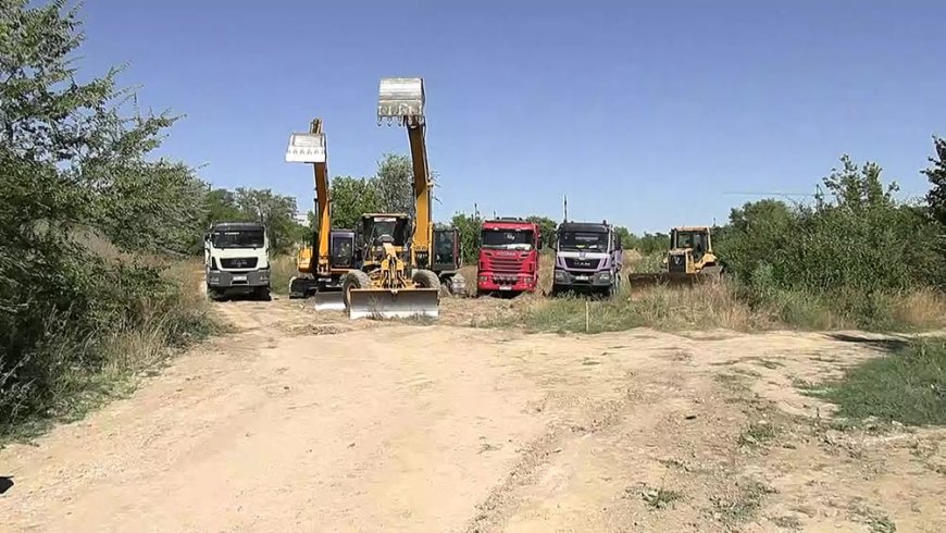 Startul lucrărilor de organizare a șantierului pentru extinderea bulevardului Mircea cel Bătrân până la strada Bucovina....